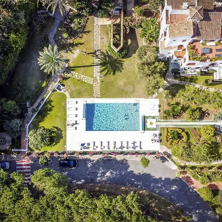 Vivi Homes - Casa Nobu Pool, Garden, Patio & דירה