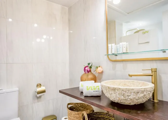 Vivi Homes - Casa Nobu Pool, Garden, Patio & Апартаменты *