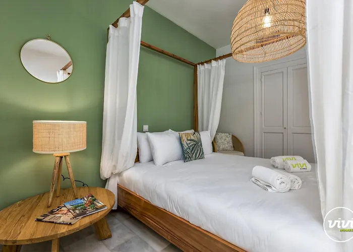 Vivi Homes - Casa Nobu Pool, Garden, Patio & *